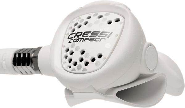 Mc9 + Compact Regulator - Scuba Grabbers