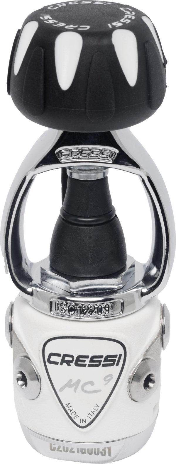 Mc9 + Compact Regulator - Scuba Grabbers